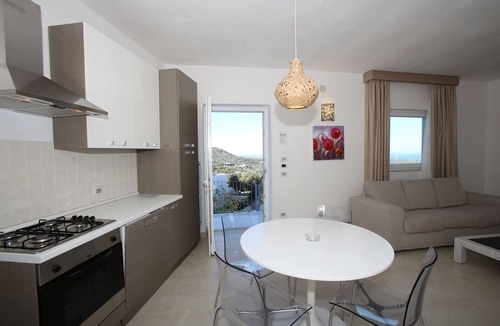 Ostuni House | Ecate. Pool, garden, veranda,Ostuni center 700m on foot, Ostuni beaches 8 km.Wow