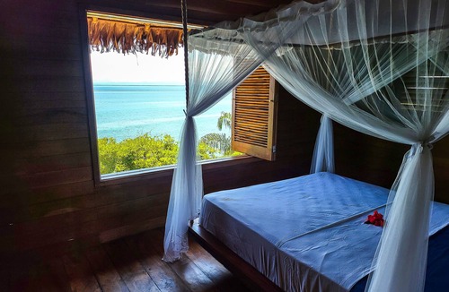 Nosy Komba Cabin | Ecolodge with private beach on the tropical island of Nosy Komba - Madagascar