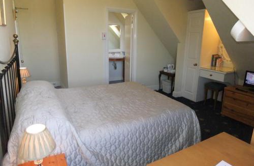 Upper Town Bed & Breakfast | Elgin Villa