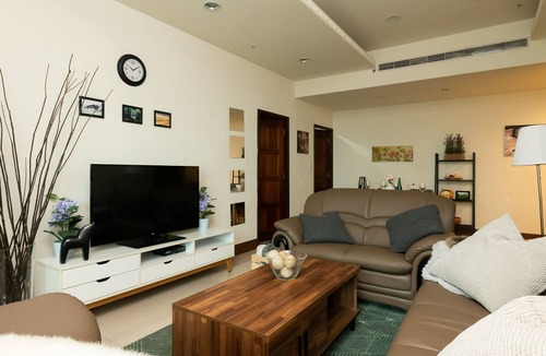 Banqiao Apartment | Family 3/2 Residential Skyrise above Mrt Supermarket Gym Running Track