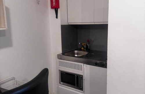 Clerkenwell Apartment | Farringdon Studio Flat