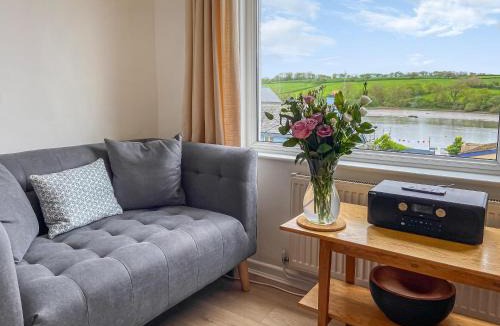 St Dogmaels House | Ferry View