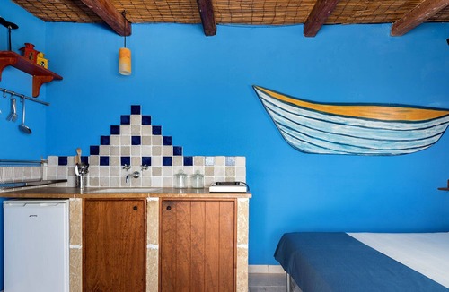 Marina Serra Apartment | Ficus SalentoSeaLovers Cottage with Pool and Sea View