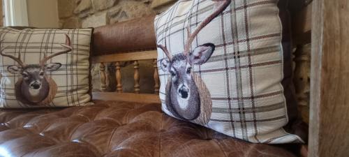 Loughinisland House | Frontview Cottage - Two Bedroom - Sleeps 6 guests