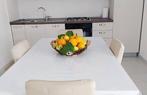 Mandrione Apartment | Günstig, Neue Wohnung in Ruhigen Olivenhain. Nur 3 km vom Strand Entfernt