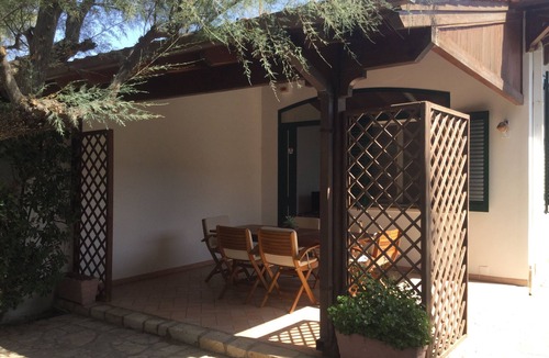 Gallipoli Villa | Gallipoli - Lido Pizzo - Seafront Villa - Up to 6-8 people