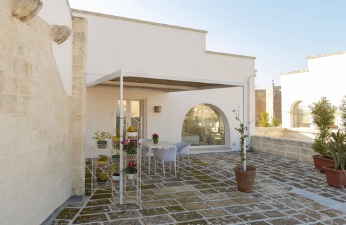San Cesario di Lecce Apartment | Ginepro - Design apartment in historic building 5 minutes from Lecce