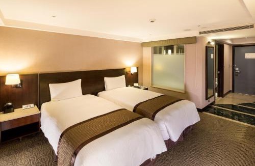 Banqiao Hotel | Grand Forward Hotel