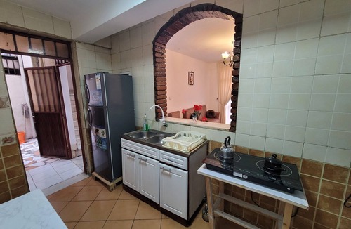 Addis Ababa House | Highly rated, clean, and spacious guest house in the Bethel area! Great discount