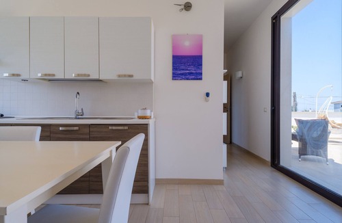 Torre Specchia Ruggeri Apartment | Holiday Apartment 'Villa Scoglio' near Sea with Garden & Private Terrace