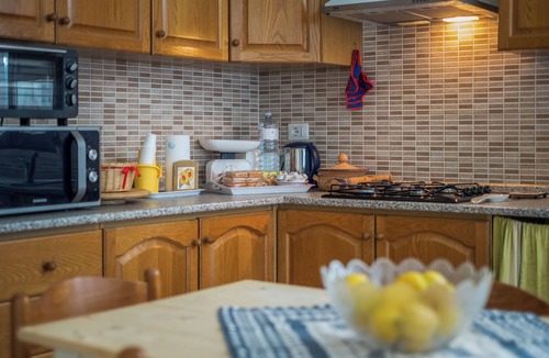 Cellino San Marco House | Holiday Home 'Villa Salento' close to Historic Centre with Garden