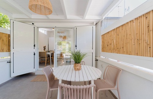 Fontanelle House | Holiday Home 'Villetta Bianca' with Private Terrace and Air Conditioning