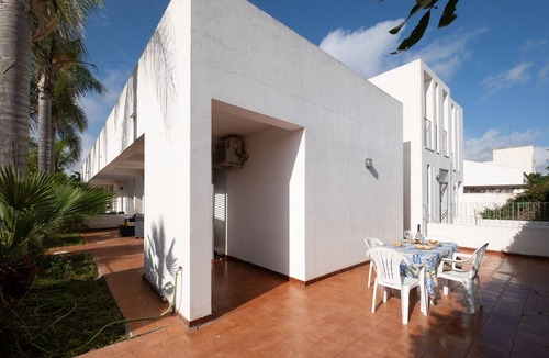 San Foca House | Holiday Home 'Villetta Blu Love San Foca' with Private Terrace, Wi-Fi and Air Conditioning