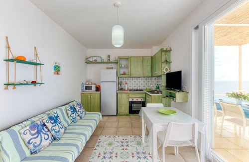 Marina di Marittima Villa | Holiday Home with Fantastic Outdoor Area