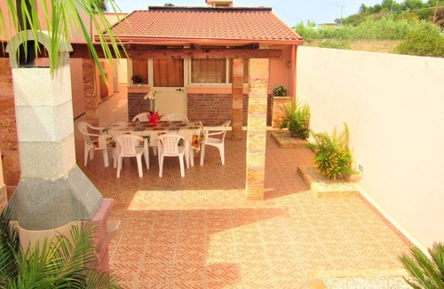 Torre San Giovanni House | Homerez - Nice house 700 m away from the beach for 5 ppl. at Torre San Giovanni