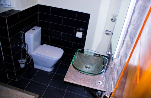 Mahahanga Tanana Hotel | Hotel Skar