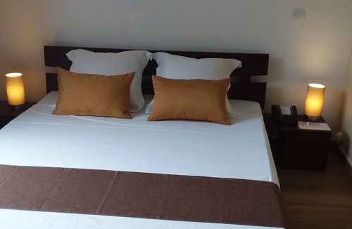 Mahahanga Tanana Hotel | Hotel Skar
