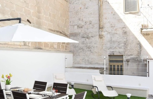 Old Town Cisternino House | House The Garden in the Borgo