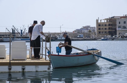 Bisceglie Boat Rental | Houseboat Marina Resorts