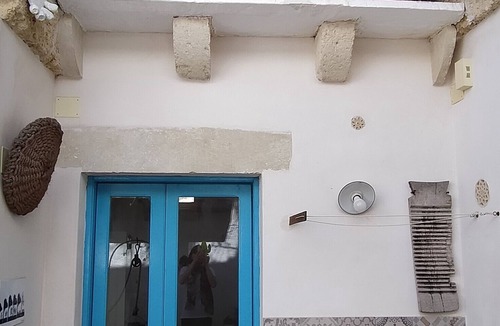 Andrano House | independent apartment in an old house five minutes from the sea