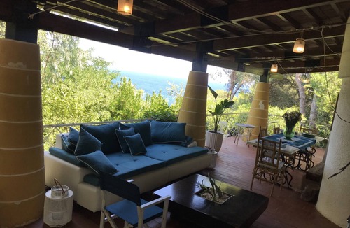 Marina di Marittima Villa | La Cala on Acquaviva Villa