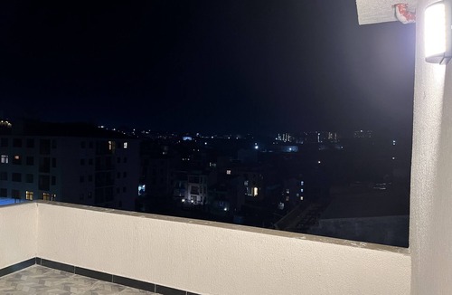 Nifas Silk-Lafto House | It’s brand new house had a Janlater and no worries about watering