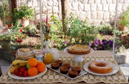Uggiano la Chiesa Bed & Breakfast | La Casa di Ora