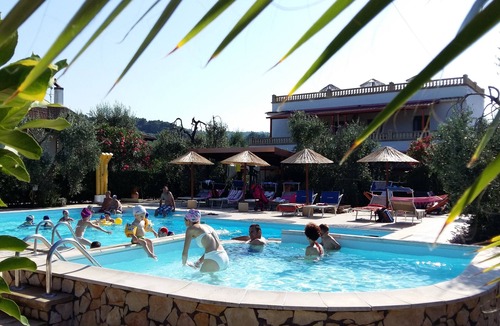 Peschici Apartment | La Paloma Holiday Homes With Pool, 2-room studio apartment