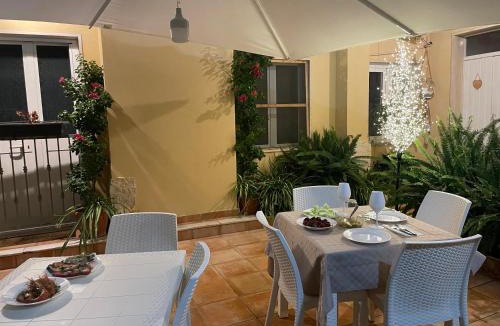 Taranto Apartment | L’abete bianco