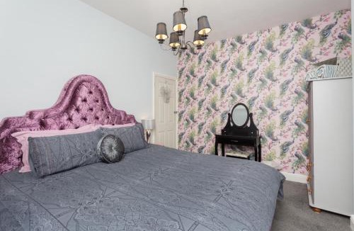 North Shore House | Langan's Blackpool Holiday Let