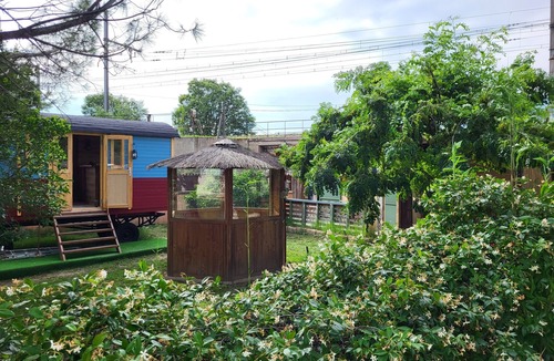 Tarascon Cabin | "Le camp de gitans" Atypical complex in Provence