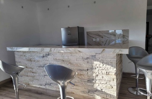 Toamasina Apartment | Le Majestic Toamasina Appartement deluxe 150 m2 3 chambres + séjour+ cuisine