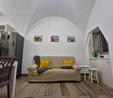 Ceglie Messapica House | Le tre anfore