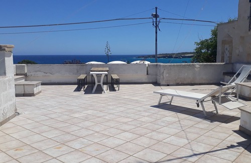 Torre dell'Orso House | Lovely Holiday Apartment Quadrilocale Con Vista Mare Pt51 With Terrace Sea