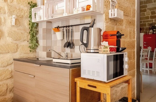 Bari City Centre Apartment | "LULLABY ROOM" APARTMENT BARI.