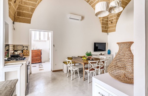 Gallipoli Historic Center Apartment | Mare, mare, mare - Three Bedroom Apartment, Sleeps 6