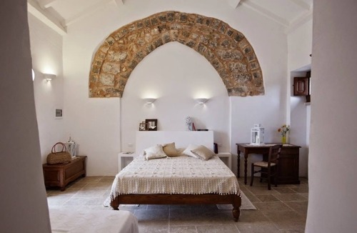 Posto Rosso House | Masseria Cisternella