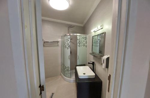 Yeka House | Mimi Guesthouse