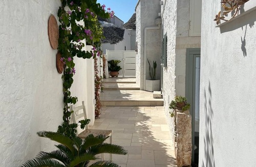 Alberobello House | Montesanto 60 Suite in the historic center of Alberobello