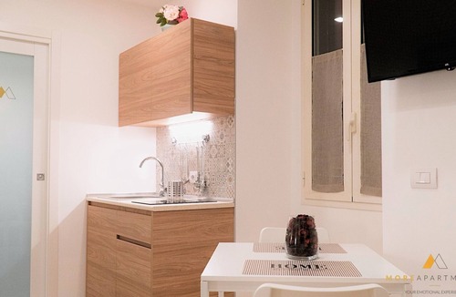 Old Town Condo | More Apartments il Ferrarese - 2 split apartments on 2 levels