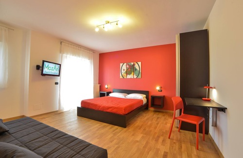 Andria House | MozÁrt B&B - Affittacamere