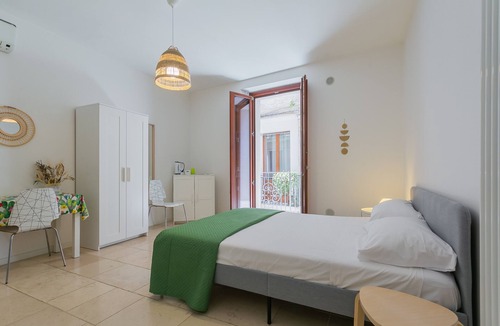 Old Town Bed & Breakfast | Palazzo San Rocco - Green Room by Wonderful Italy