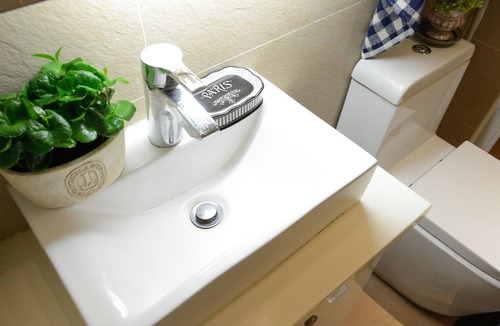 Xinyi House | Perfect location!Taipei City Hall Station MRT 3min/near Taipei 101【XinYi D】
