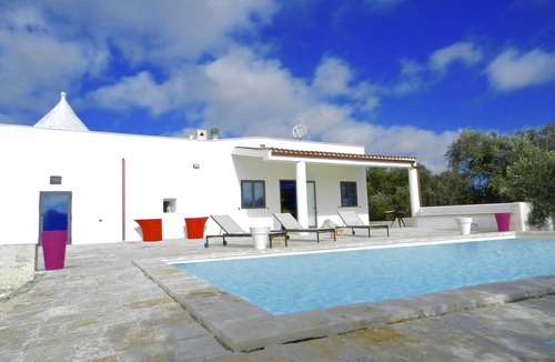 Ostuni House | Perfect oasis among Olive Trees and Private Pool, for an authentic experience!