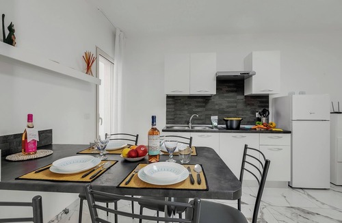 Boncore Apartment | Pino 5 - 2 bedrooms Near The Sea, Nardò, Italy
