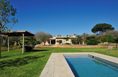 Specchia Villa | Pool, relax, and Olives at Masseria Don Tommaso and its guesthouse