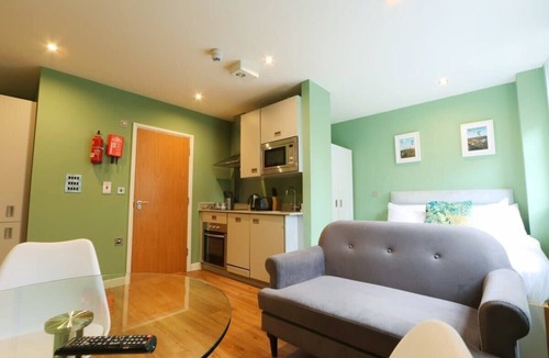 Bristol Floating Harbour Apartment | Prince Street Studio 10 - Hopewell