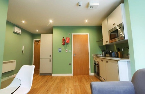 Bristol Floating Harbour Apartment | Prince Street Studio 10 - Hopewell