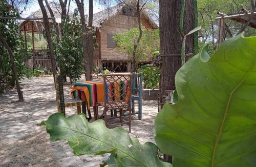 Mancora Resort | Private room ∙ 3 guests