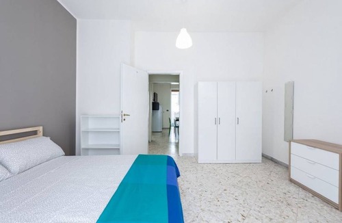 Bari City Centre Resort | Private room ∙ 1 bedroom ∙ 1 guest